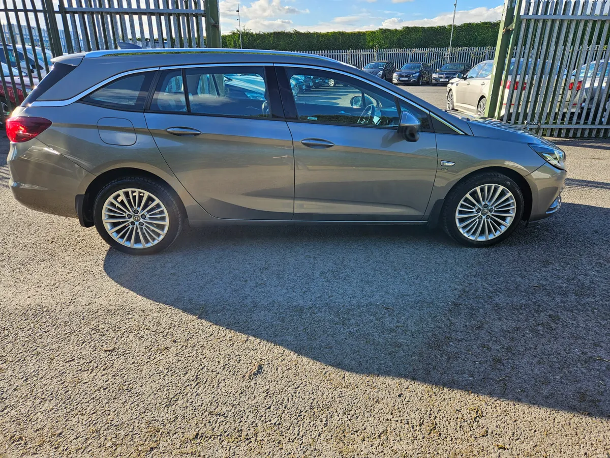 Opel Astra 2017 1.6 CDTI ELIETE AUTO TOURING - Image 4