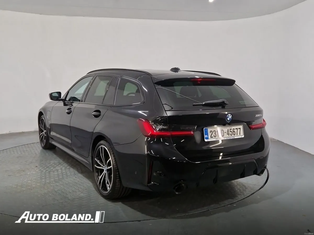 BMW 3-Series 330e M Sport Auto - Image 4