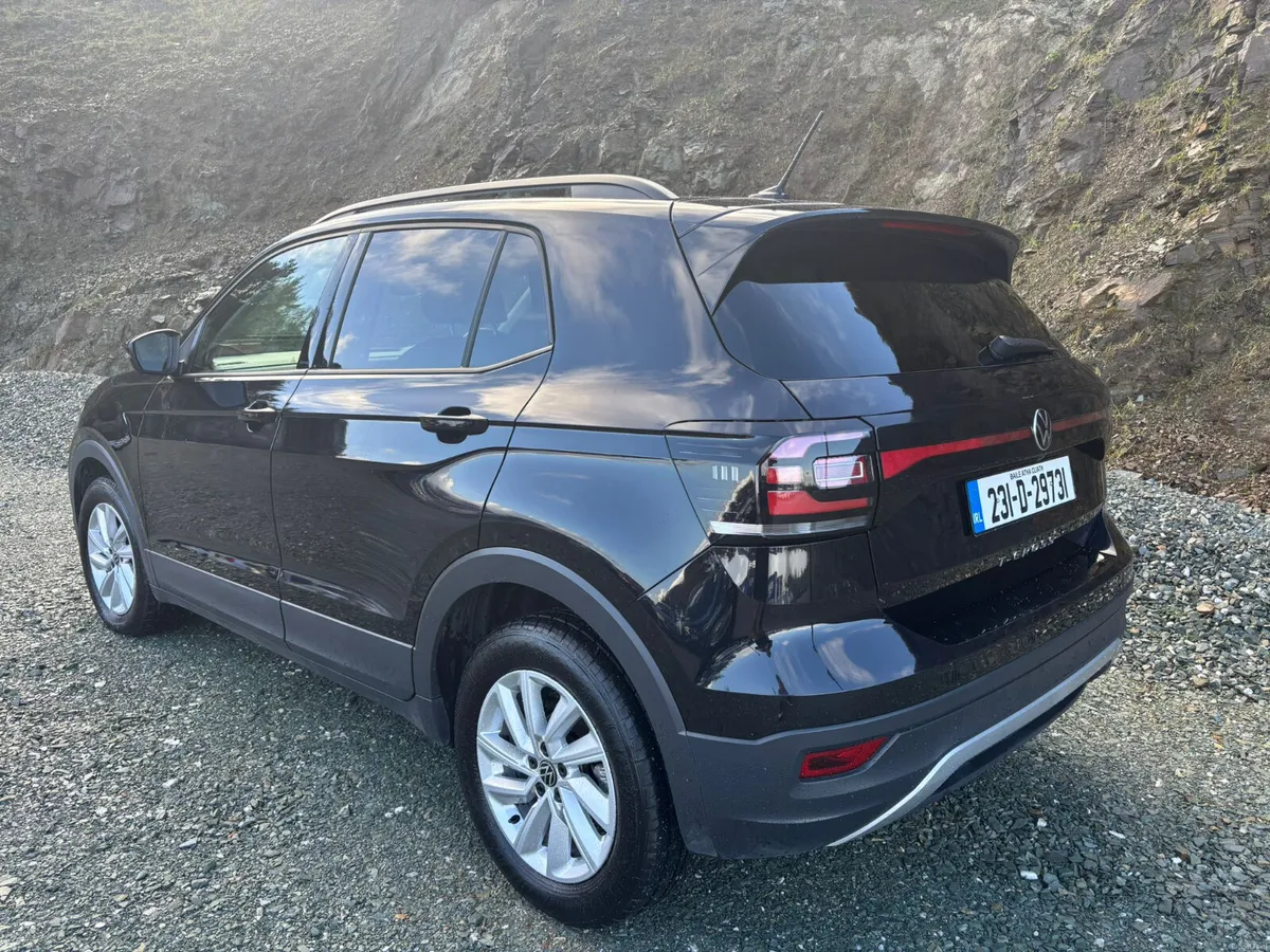 2023 VOLKSWAGEN T-CROSS LIFE 1.0 TSI AUTOMATIC - Image 4