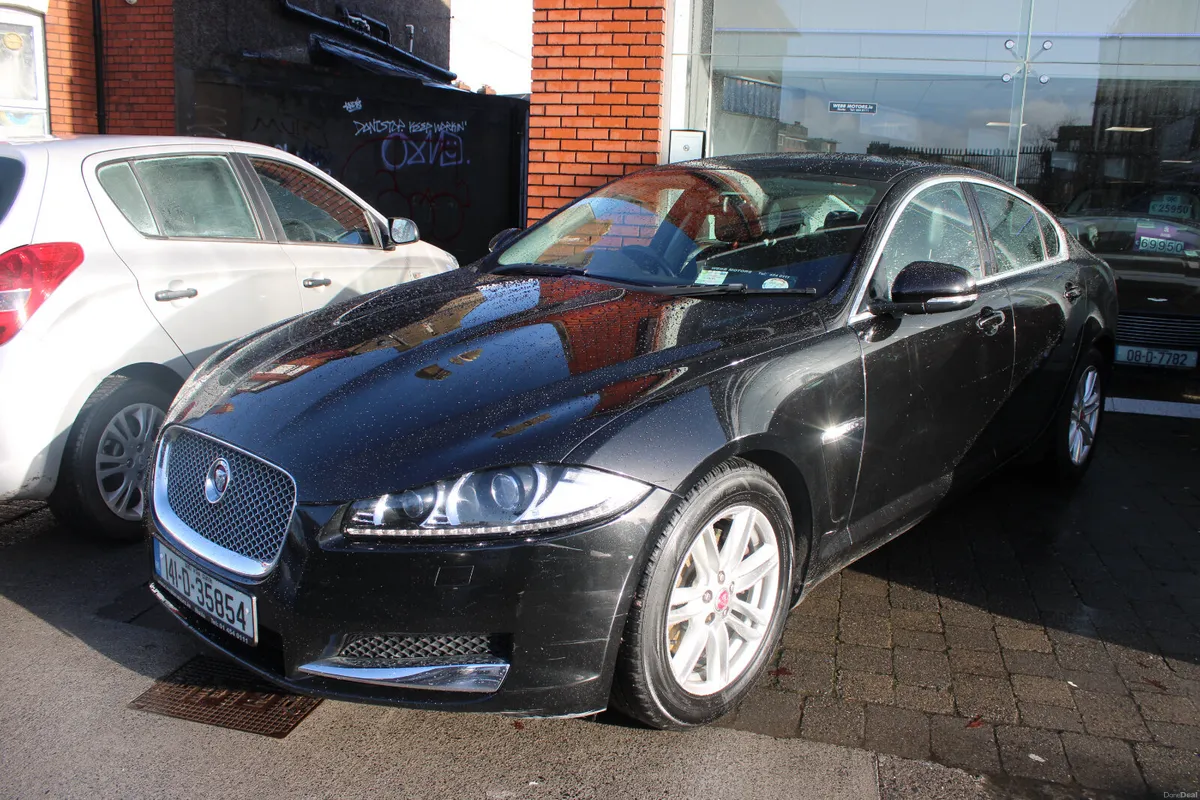 Jaguar XF 2.2 LUXURY AUTO 2014 - Image 2