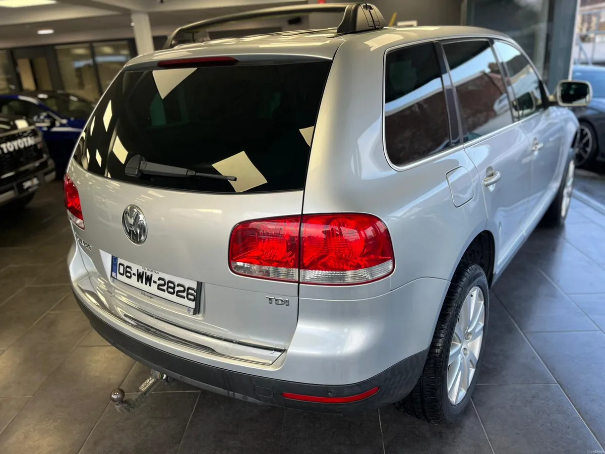 Volkswagen Touareg 2006 2.5 TDI - Image 4