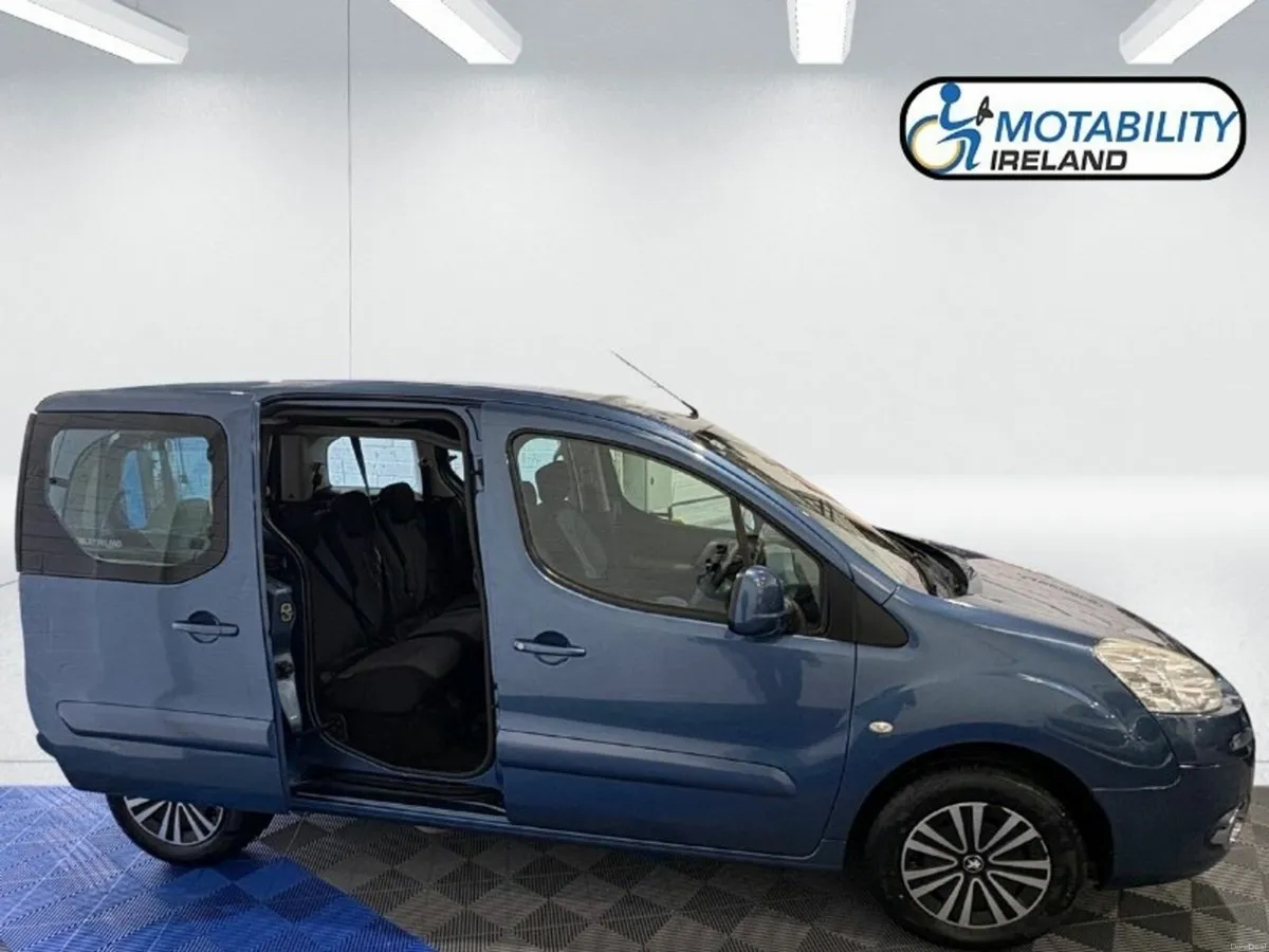 Peugeot Partner Tepee Wheelchair Accessible - Image 4