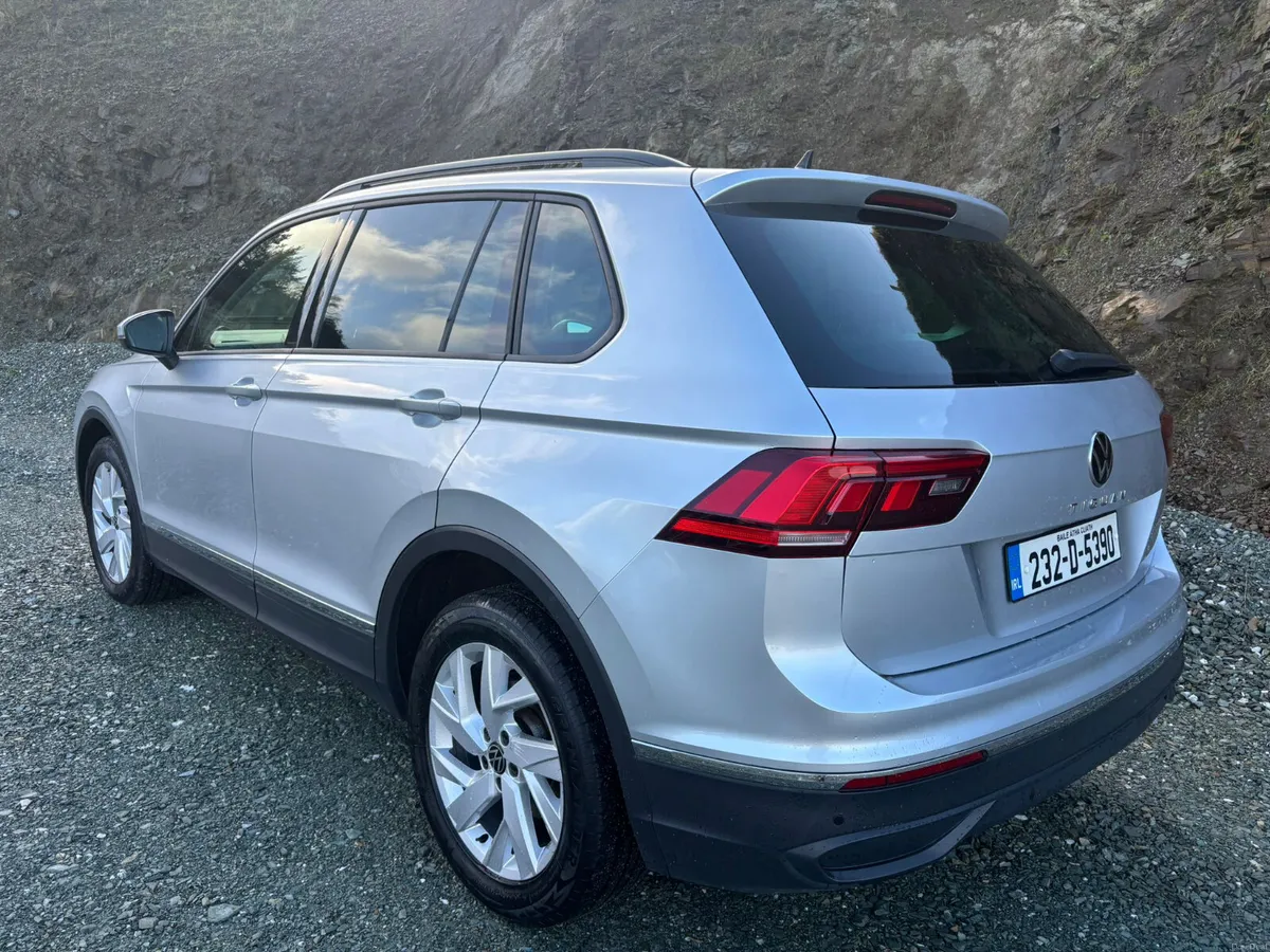 2023 VOLKSWAGEN TIGUAN LIFE 2.0 TDI AUTOMATIC - Image 4