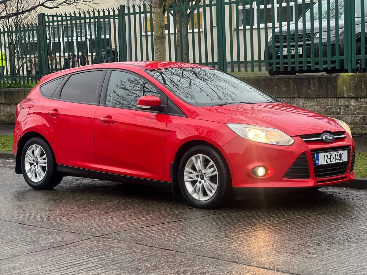 2012 Ford Focus | NCT 01/27 ✅ - Image 2