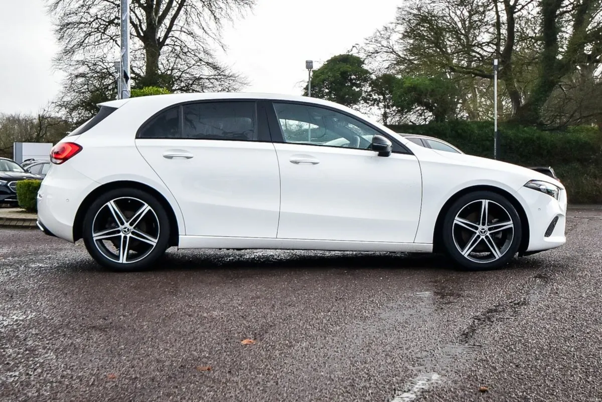 Mercedes-Benz A-Class A180d Progressive Night Pack - Image 4