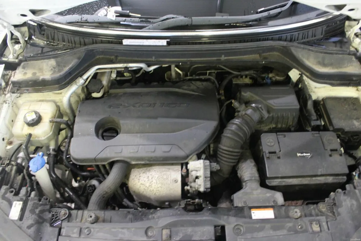 SsangYong Tivoli 1.6 D Manual ES - TENDER 15 - GRA - Image 4