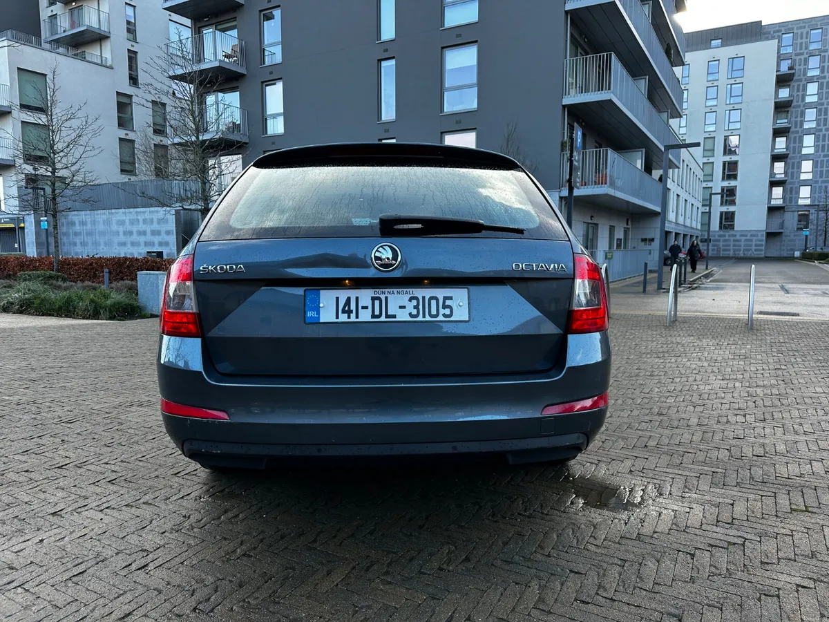 2014 Skoda Octavia Estate - Image 4