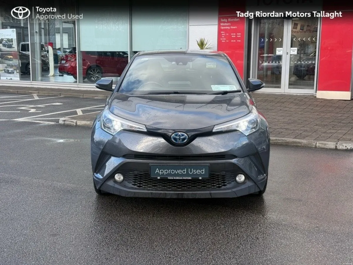 Toyota C-HR 1.8 EXCELHYBRID 5DR AUTO *** HIGH SPEC - Image 4