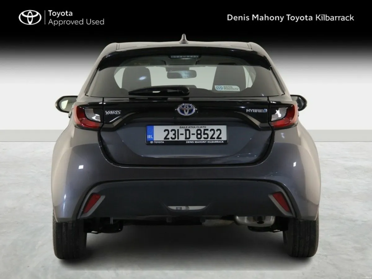 Toyota Yaris 1.5 HYBRID LUNA - Image 4