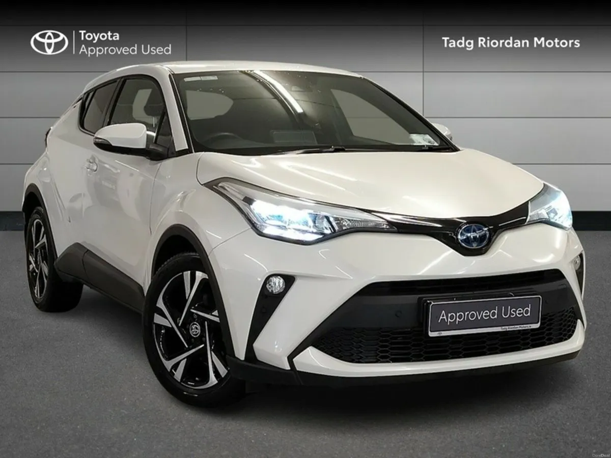 Toyota C-HR HYBRID SPORT - Image 1