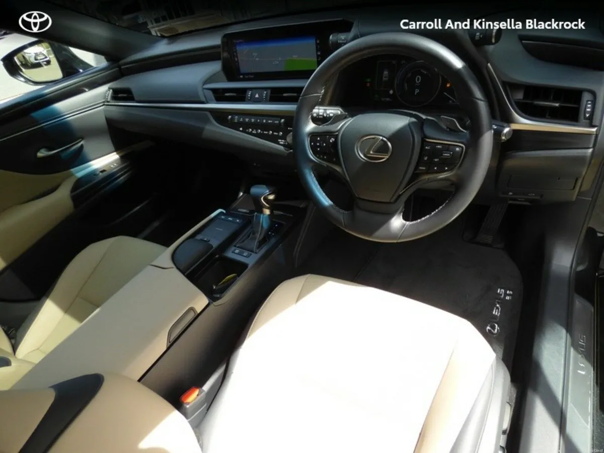 Lexus ES Hybrid Dynamic - Image 2