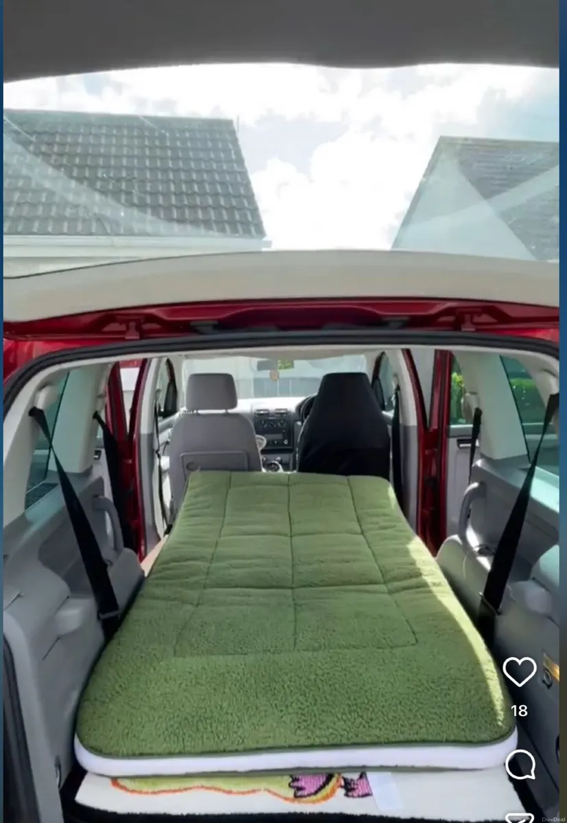 Volkswagen Touran 2006 - Image 4