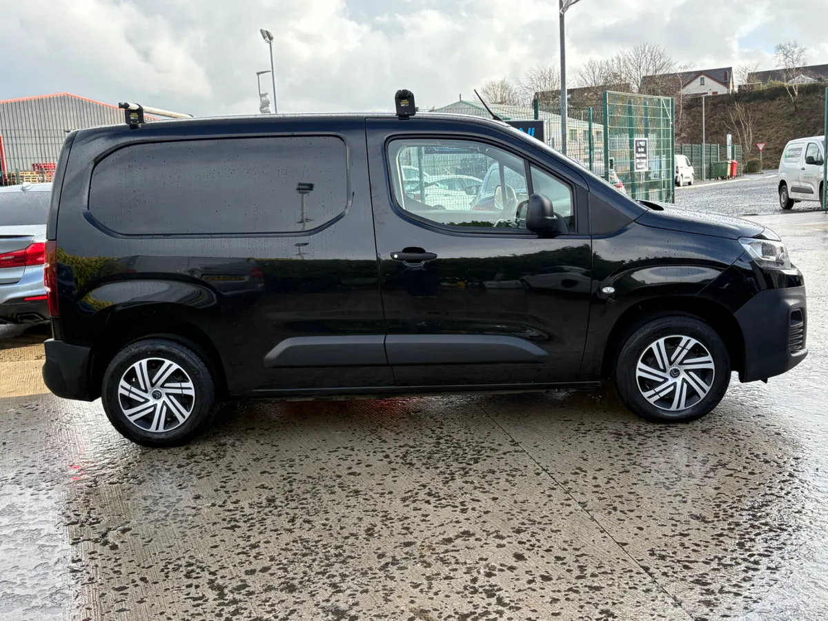 2019 BERLINGO NEW MODEL TOP SPEC - Image 4
