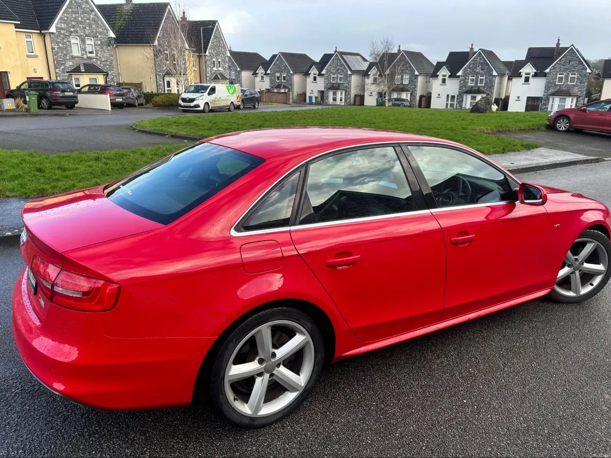 2012 Audi A4 2.0 TDI 143 bhp 6 speed factory s lin - Image 3
