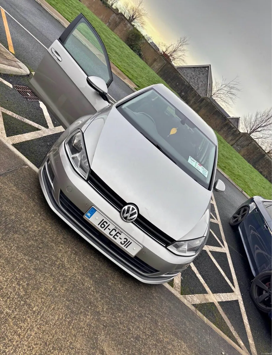 Volkswagen Golf 2016 - Image 2