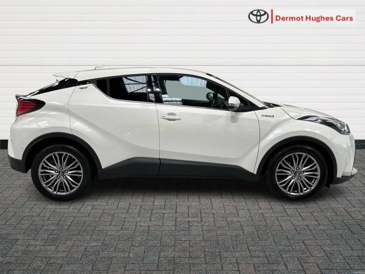 Toyota C-HR 1.8 HYBRID SOL 4DR AUTO - Image 3