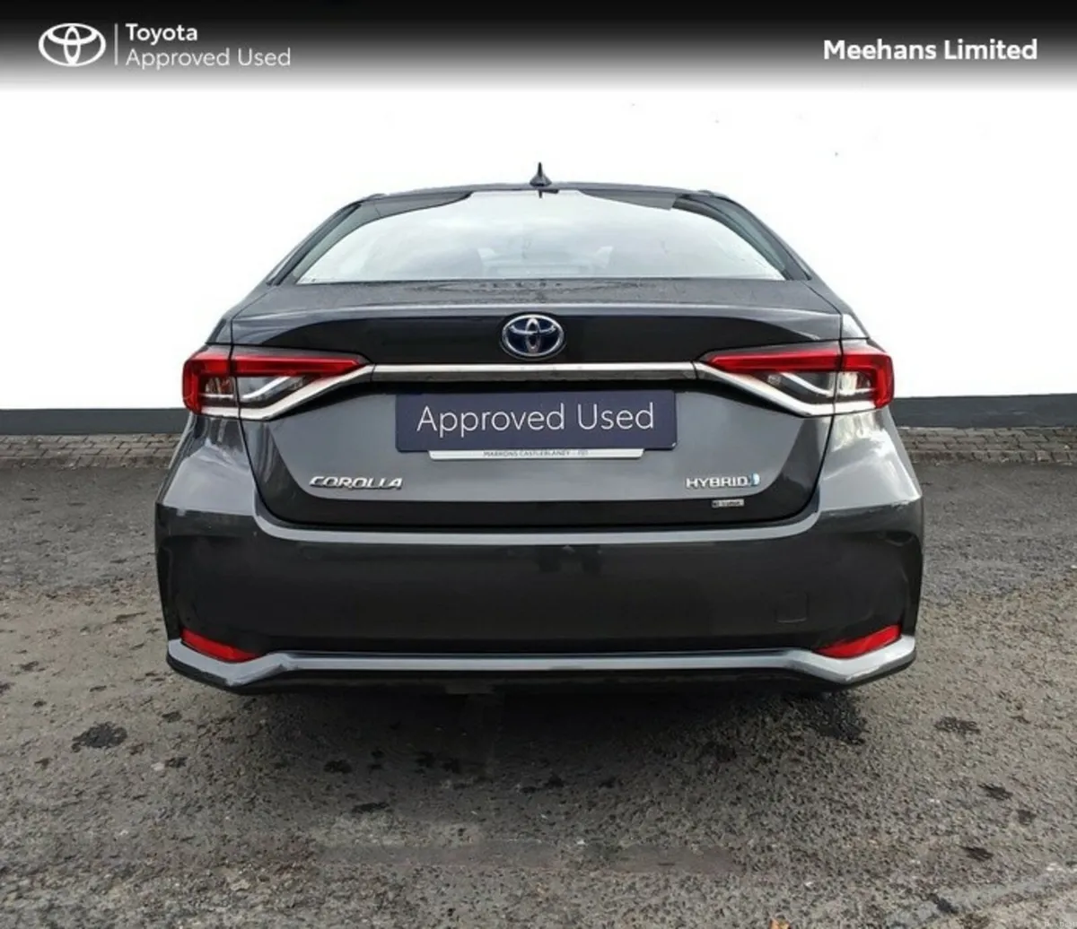 Toyota Corolla COROLLA LUNA SALOON - Image 4