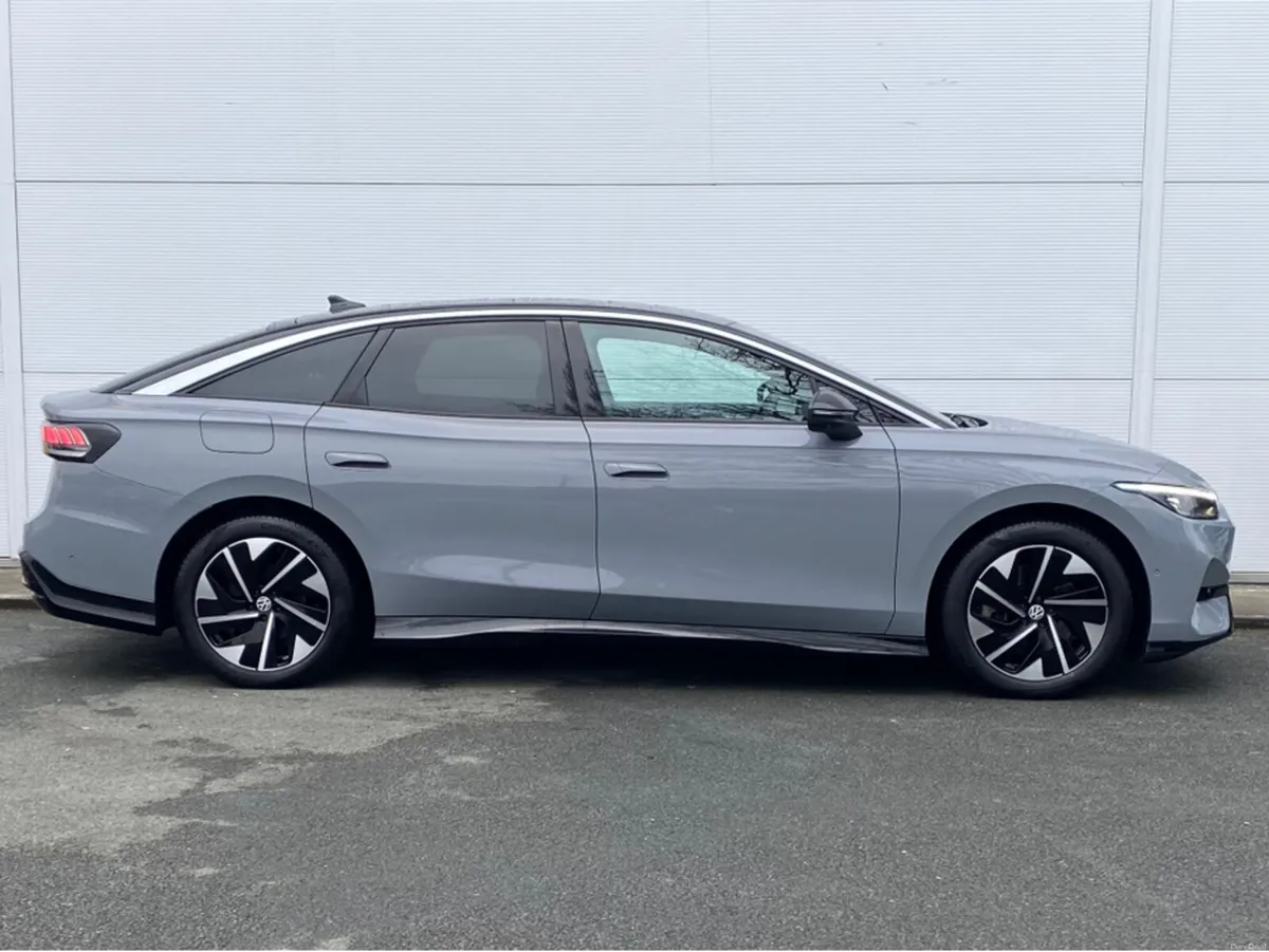 Volkswagen ID.7 PRO PLUS - Image 4