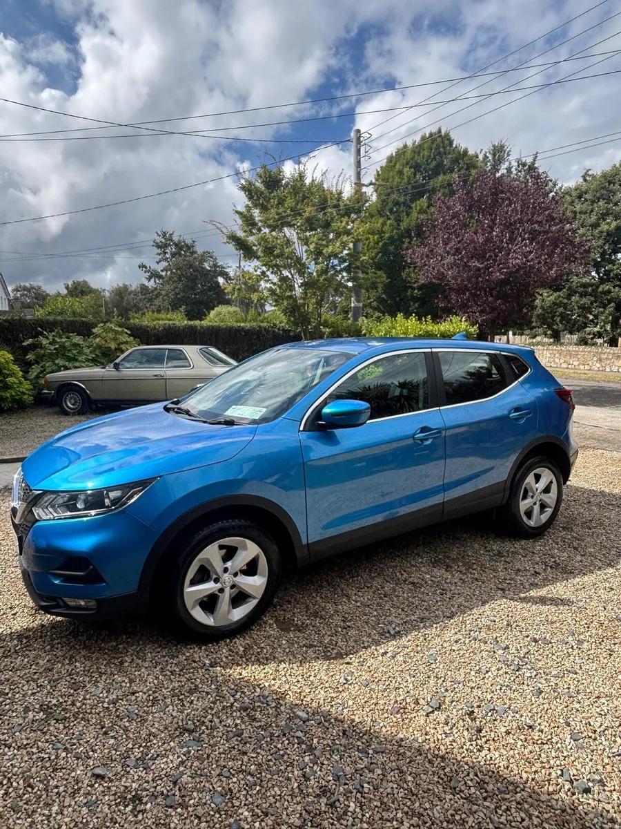 Nissan Qashqai 192 - Automatic - Image 1