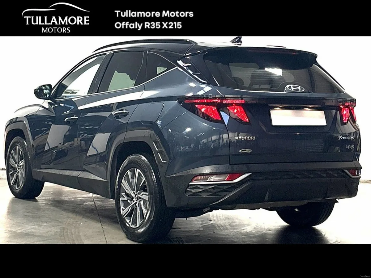 Hyundai Tucson 2WD Executive HEV Auto - Image 3