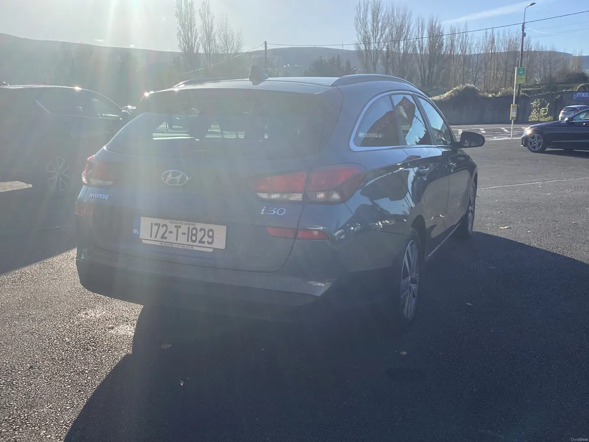 Hyundai i30 ** ONLY €56 p/w - Image 4