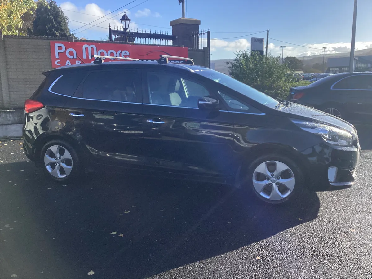 Kia Carens ** 7 SEATER * CAMERA - Image 3