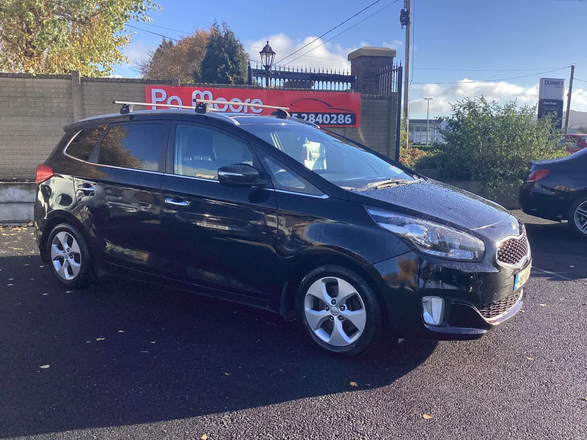 Kia Carens ** 7 SEATER * CAMERA - Image 2