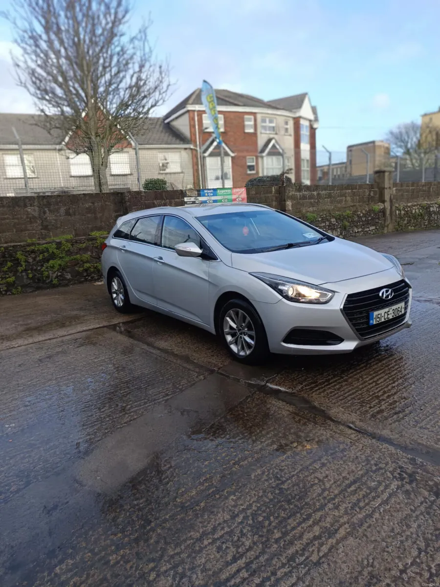 151 Hyundai i40 new nct 07.27 - Image 2