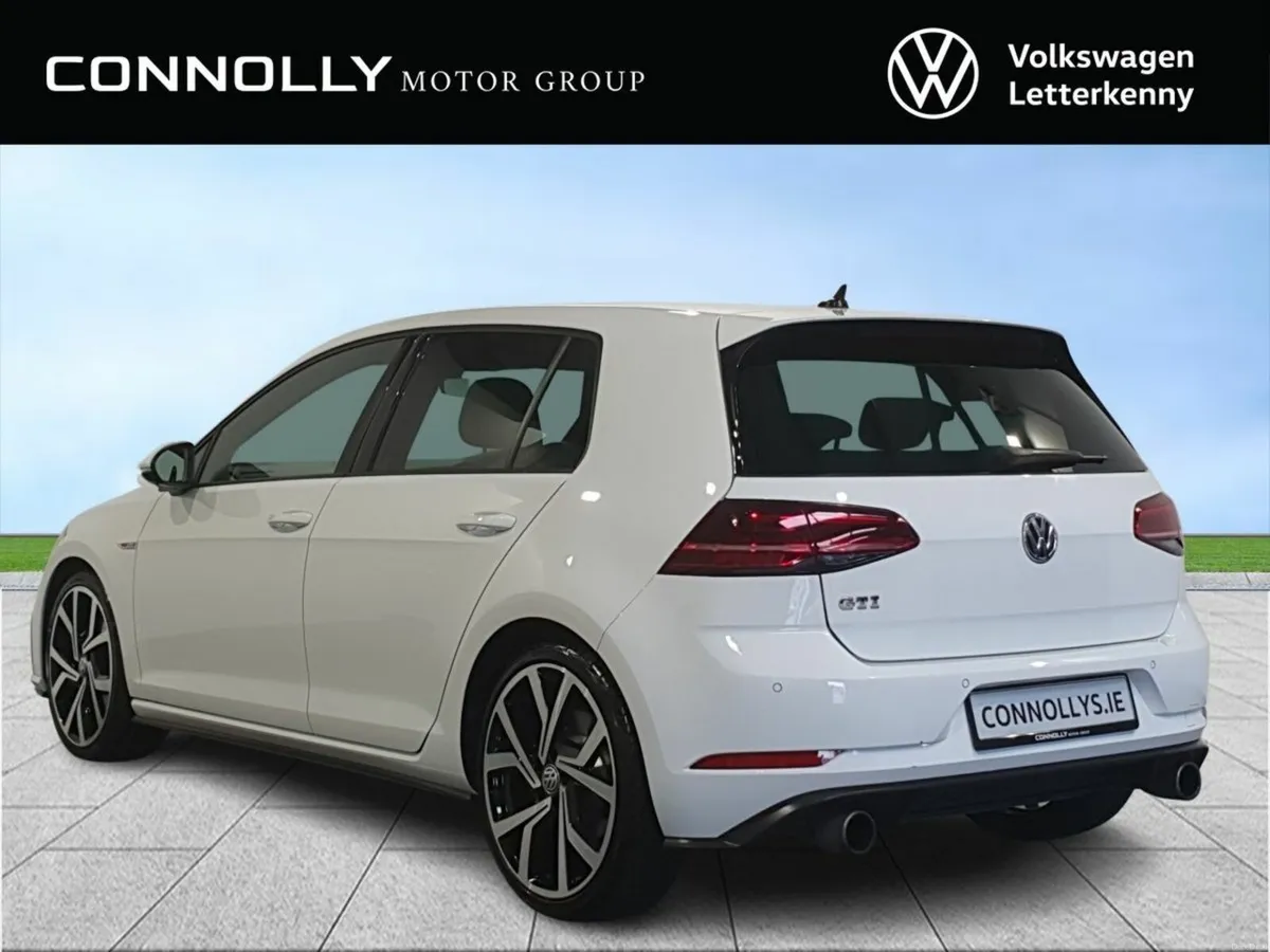 Volkswagen Golf 2.0 TSI 5DR 230HP GTI DSG - Image 4
