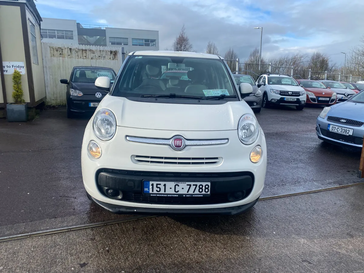 Fiat 500 2015 ONE OWNER CAR. - Image 2