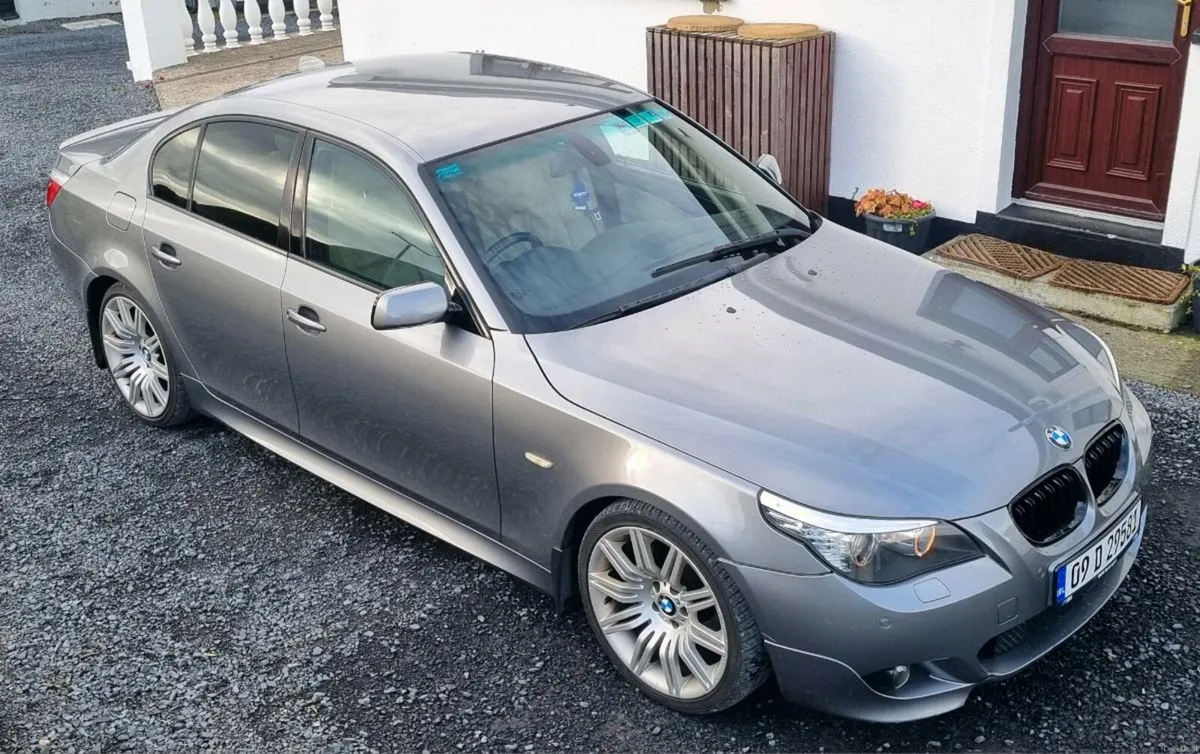 Bmw 520d m-sport manual - Image 2