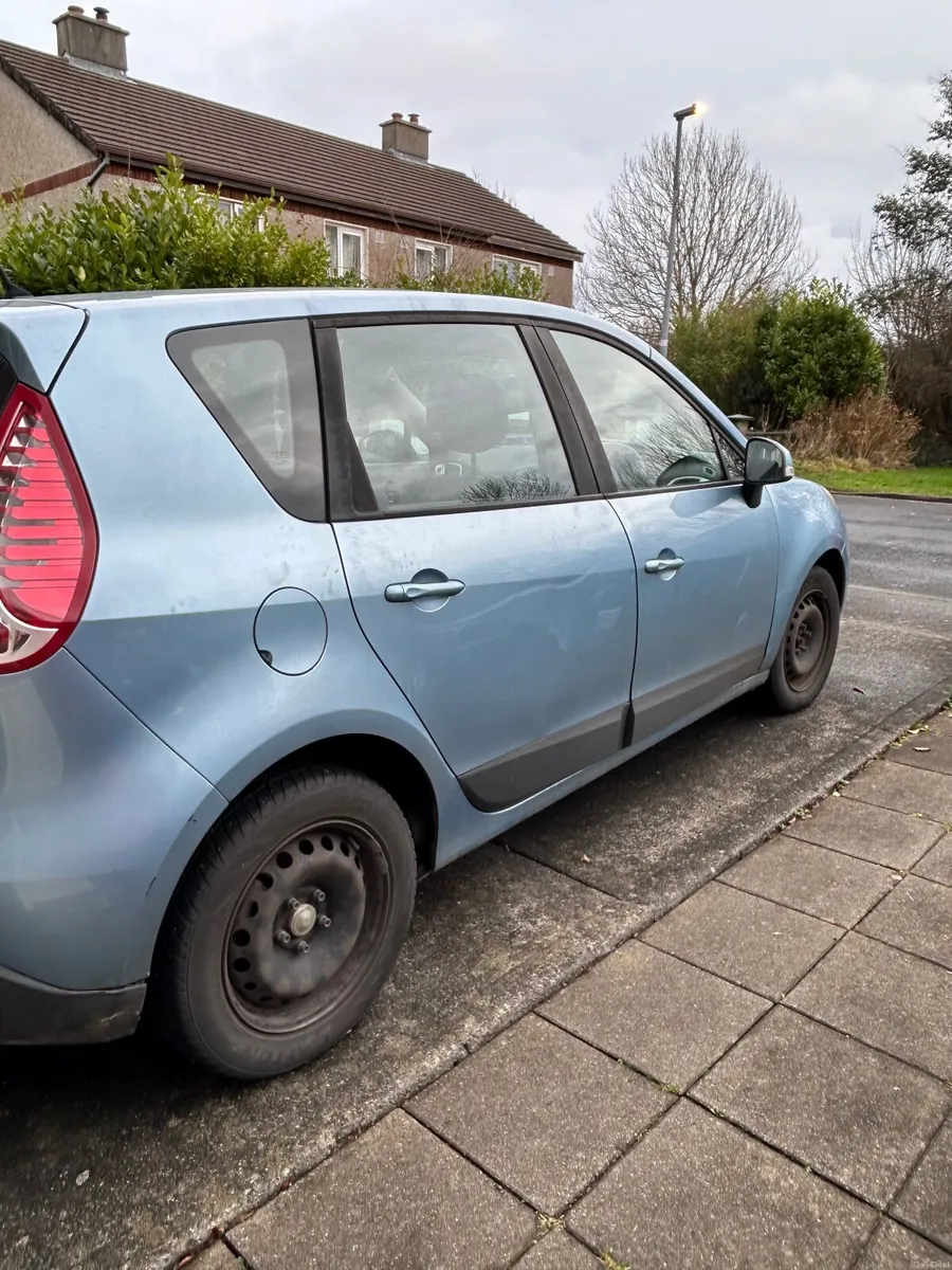 Renault Grand Scenic 2011 - Image 3