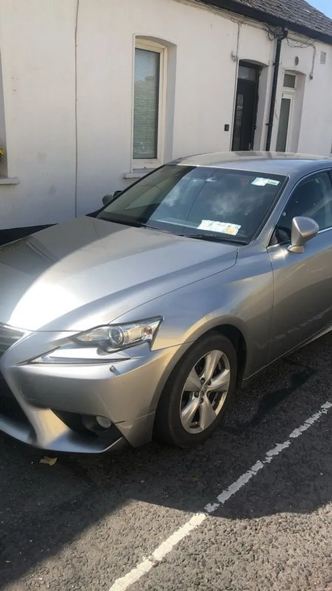 2013 Lexus IS - Image 3