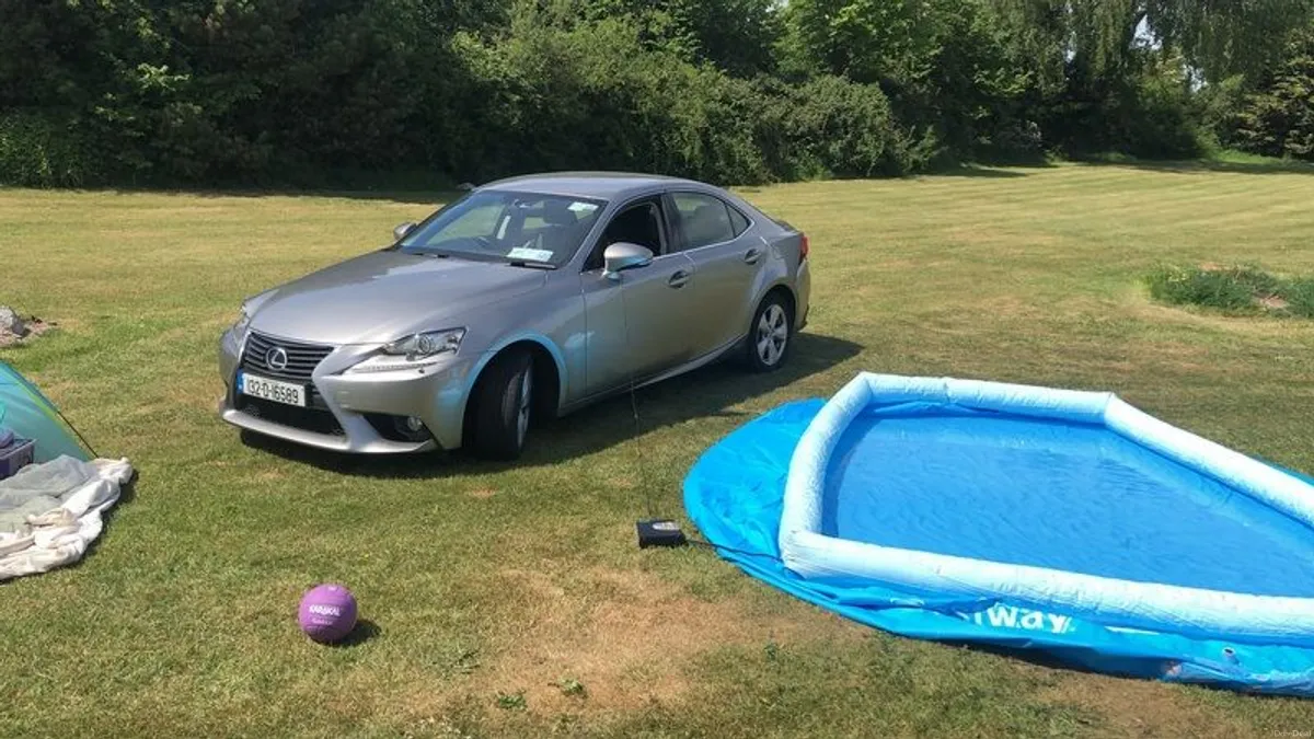 2013 Lexus IS - Image 4