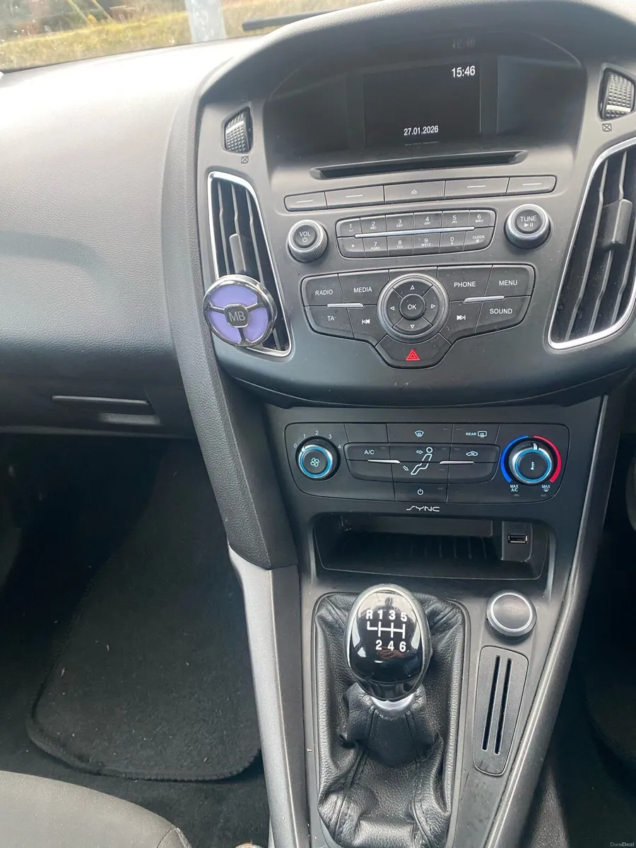 152  FORD FOCUS STYLE 1.6 DIESEL - Image 2