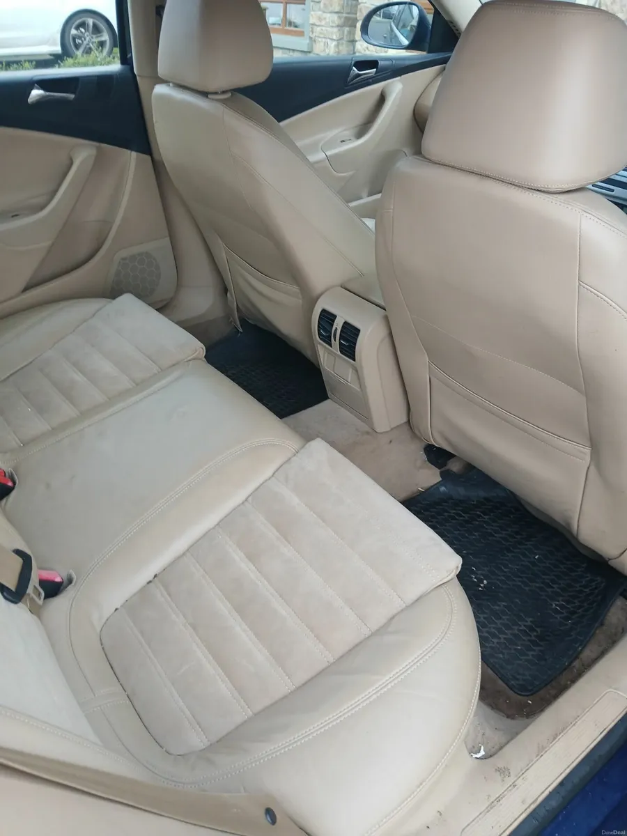 Volkswagen Passat 2006 - Image 3