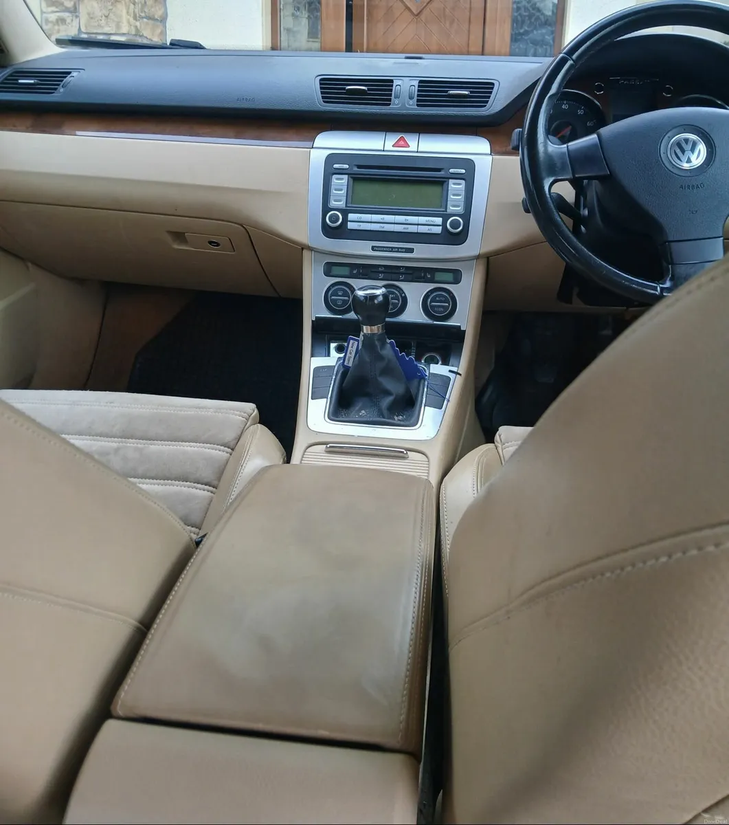 Volkswagen Passat 2006 - Image 4