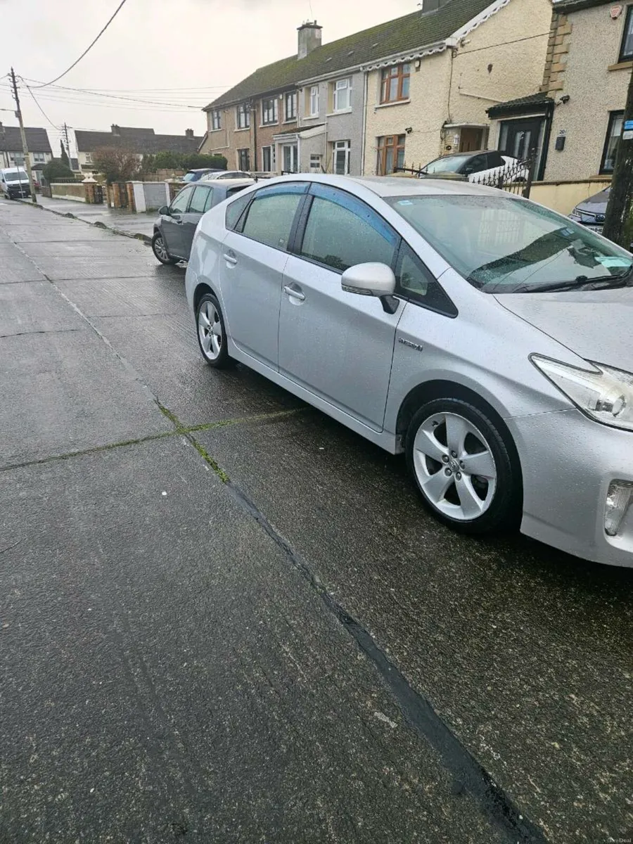 Toyota prius hybrid for sale 161 - Image 2