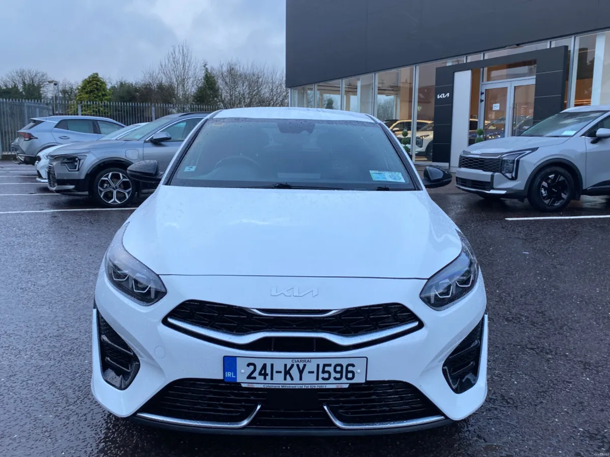 Kia Ceed Gt-Line 1.6 Diesel Mhev 2024 (241) - Image 4