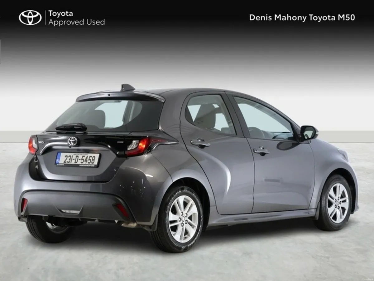 Toyota Yaris Luna Manual - Image 2