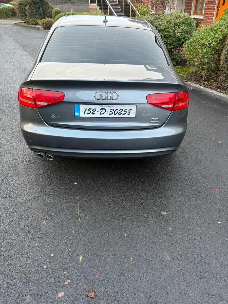Audi A4 2015 - Image 4