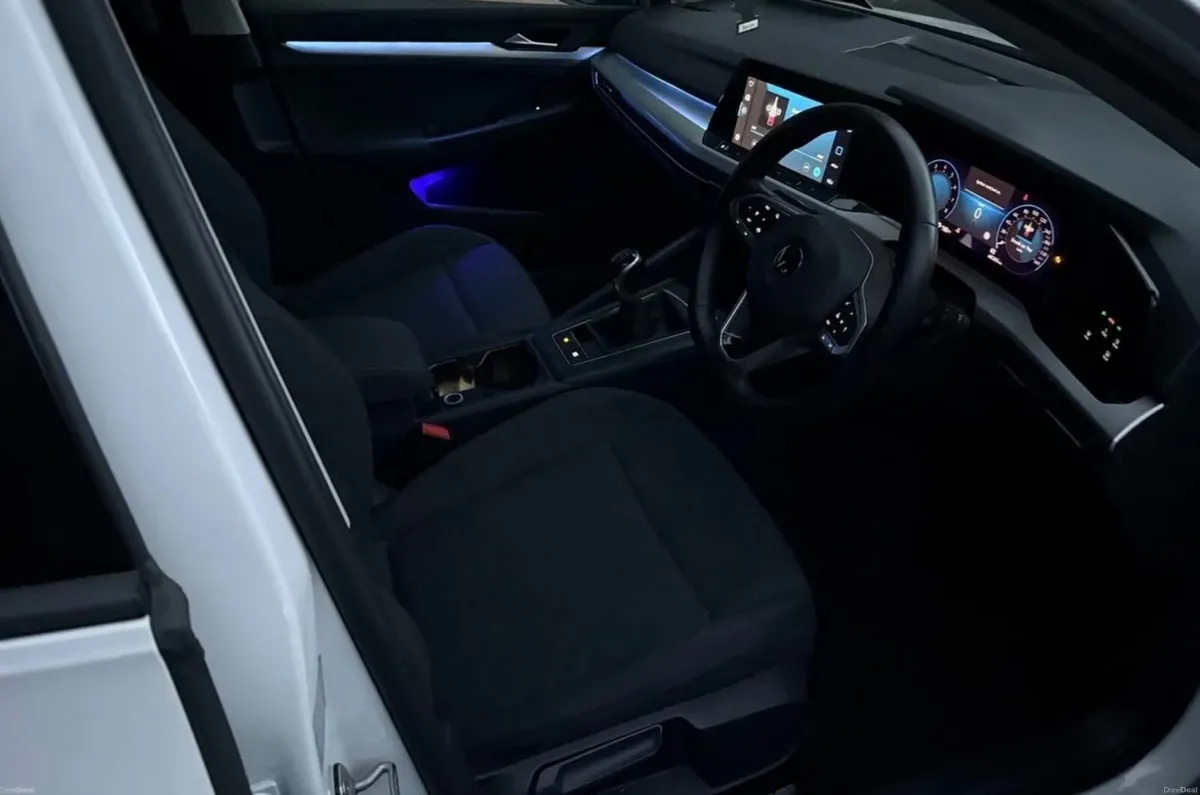 Volkswagen Golf Life 2021 - Low KM’s! - Image 2