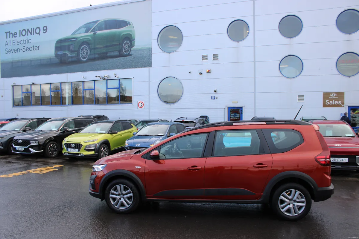 Dacia Jogger 2023 - Image 2