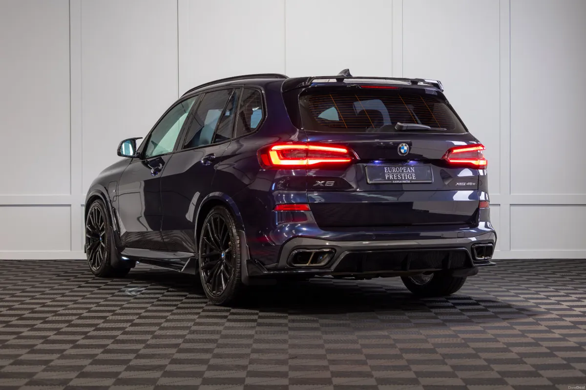 2021 BMW X5 X-Drive 45e M-Sport - Image 4