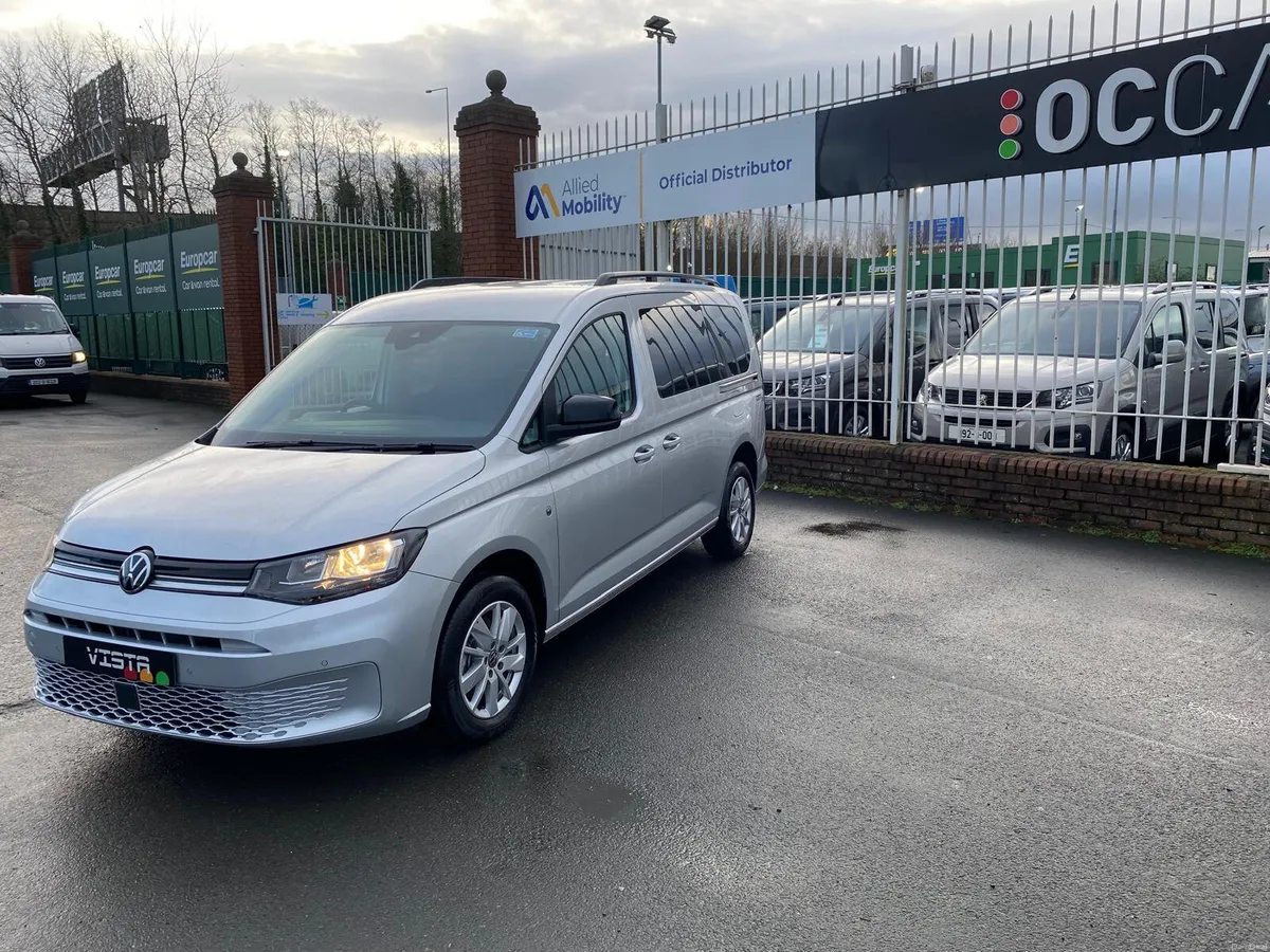 2025 Volkswagen Caddy Vista  7 Seats+wc taxi spec - Image 3