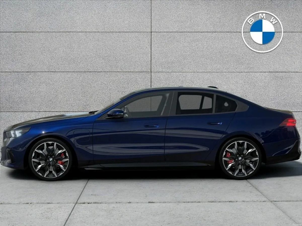 BMW 5-Series 530e M Sport Pro - Image 2