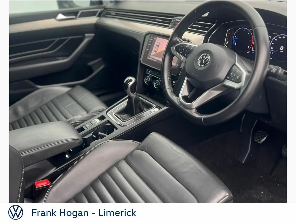Volkswagen Passat 2.0 TDI 150HP Elegance Full Leat - Image 4
