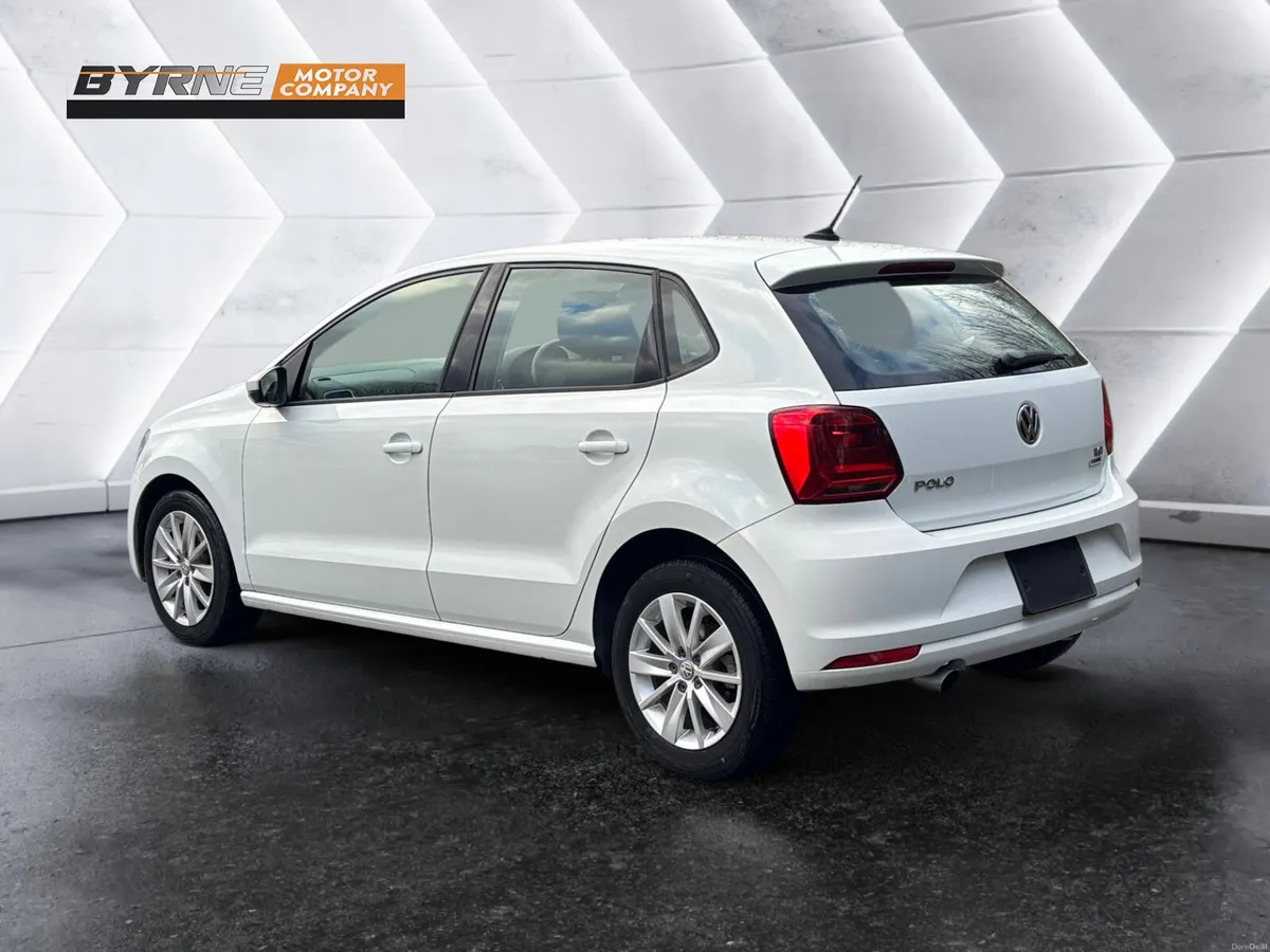 VOLKSWAGEN POLO 1.2 TSI AUTO 2015 - Image 3