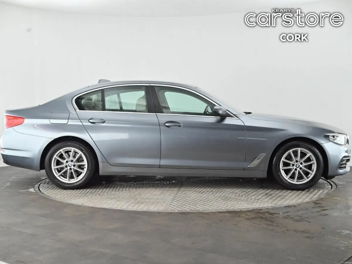 BMW 5-Series 520d SE Auto - Image 2