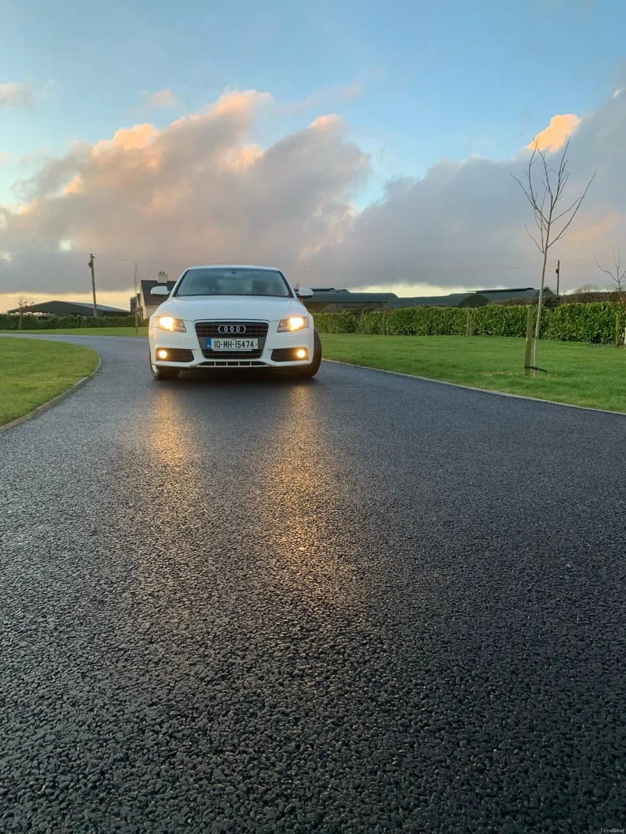 Audi A4 - Image 1